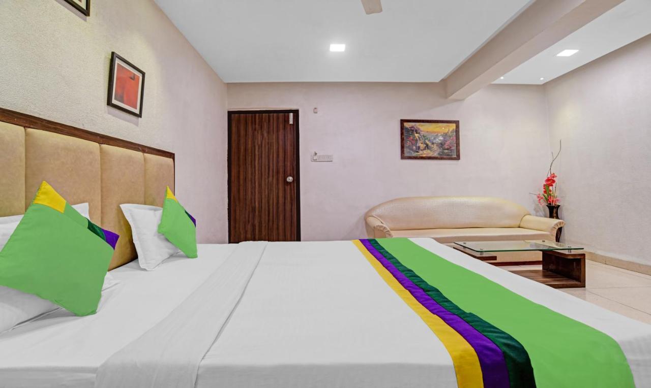 Treebo Trend Royal Galaxy Park Otel Indore Dış mekan fotoğraf